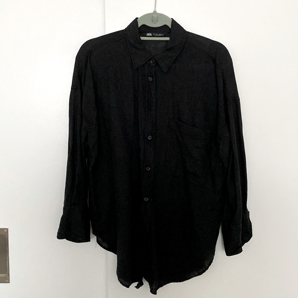 100% linen black top from Zara